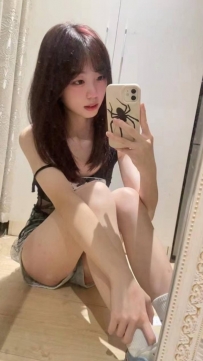 可蘭  157  B  20歲 44    服務青澀 愛愛次數少 下面粉嫩多汁