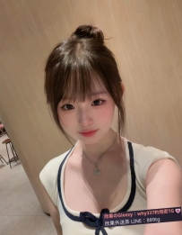 雲衣 158cm.D奶.19歲   可愛清純的小隻馬 甜美臉蛋 白皙皮膚 個性活潑陽光 很會撒嬌