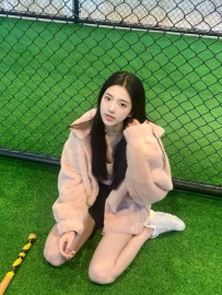 婷婷 165.C.45.22歲     #學生妹 鉛筆腿超白皙 優質啦！  嫩白豆腐，#女友感爆棚她是