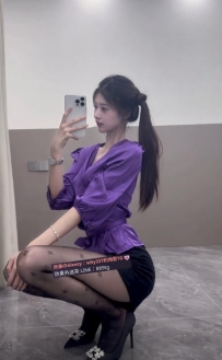 美佳    160cm C奶 23歲 可愛自拍達人 甜美可人 性感爆棚 水嫩豆腐肌 觸感一流 讓人愛