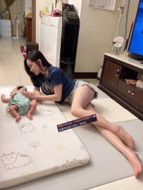 今天有一個 24歲的奶水媽媽下海兼職  剛生完小孩 不久就下海兼職