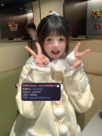 娜娜｜19歲｜157cm｜43kg｜B  嬌小可愛 聲音甜得像蜜糖 輕輕一靠近就撩人 像小貓一樣