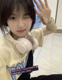 魚魚  156  44  C  #學生妹     超甜美氣質  價位超級親民 超級平價人漂亮  很耐看有