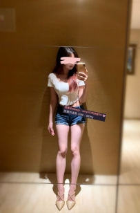 郁涵 160cmC+奶21歲 #高雄家樂福收銀員  鄰家女孩    嬌小勻稱  看起來乖乖的