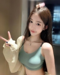 浪漫  165cm/47kg/D罩杯/24歲  #模特兒身材 姐姐臉蛋   甜美溫和個性  纖細美腿