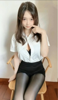 純純  165cm D奶 47kg 23歲    #現在可約  身體超敏感的妹妹 穴穴超多水的