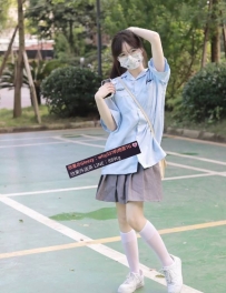 小乖 155cm/B奶/18歲 青澀 小只 幼齒 第一次下海  敏感 小女友