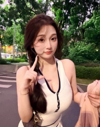 小丹 | 168厘米 / E / 48公斤 / 25岁  高颜值正妹 身材火辣 F奶柔軟晃動 腰細臀翹