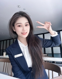 柔柔 165 49 D 26歲    妝容精緻、香味撩人、銷售技巧一流（含床技） 百貨櫃姐