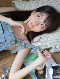 瓔珞  156cm/44kg/Bcup/19歲 清純校花  純潔外表內藏無限慾望 床上羞澀  渴望被呵護