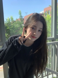 笑笑  157cm/Bcup/46kg/19歲  長相可愛型 眼睛會說話  嬌小玲瓏 身體超敏感  #青春學