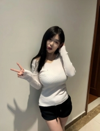 米琪156cm /44kg/E/22歲  #超級有女友FU的台妹  生活中簡單女友 普普通通有氣質