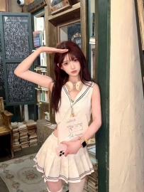 詩婧 162.C.45.23歲  #這樣可愛的舞蹈老師上課，家長們都不想帶孩子回家啦～ 個性溫柔