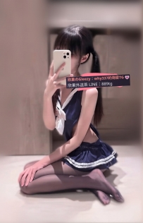 #蘿莉少女  #小隻馬 小貝 156m・43kg・C奶・19歲 身材小巧，C奶Q彈，抱起來超有感覺