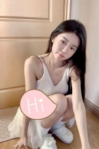 妙倩 158.C.47.21歲     隨便撫摸妹妹的奶頭  小穴穴就會流淫水喔 超級嬌小   能讓人