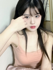 小曦 158cm 45kg  C+ 19歲  #甜美學生妹 水汪汪大眼睛電爆你的心