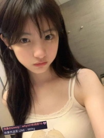 乖乖   158cm  44kg B奶  20歲 貧乳  瘦小 骨感 可愛 漂亮 約過都說讚 玩過都說值得