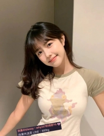滿滿 155cm.45kg.Dcup.21歲   學生短兼 人見人愛花見花開の小浪女，外貌清秀氣質