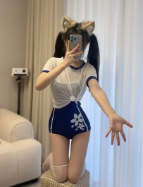 筱希 157cm 44kg Ccup 20歲 #學生兼職  本人照系列！   清純可愛  萌萌噠 家境貧寒 不