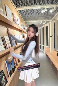 靜安 163cm 45kg 23歲 C奶  #文靜優雅的女學生🥲 服務生疏 #身材外貌很不錯  #鄰家女