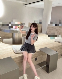 陳怡希 164cm 45kg Ccup 19歲  學生妹 妖嬈身姿 身材辣辣的  小蠻腰小細腿 做愛次數