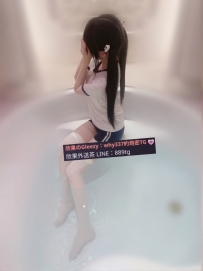 小喬  154.B+.18歲.44kg  骨感雙馬尾蘿莉短期下海， 身高 奶子也小小的，喜歡洛麗塔風